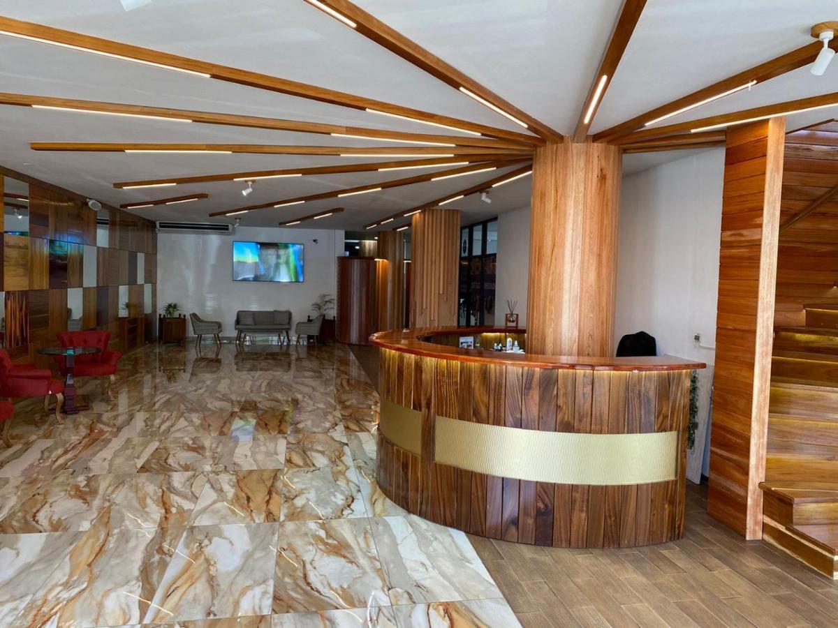 מונרוביה Murex Plaza Hotel & Suites מראה חיצוני תמונה