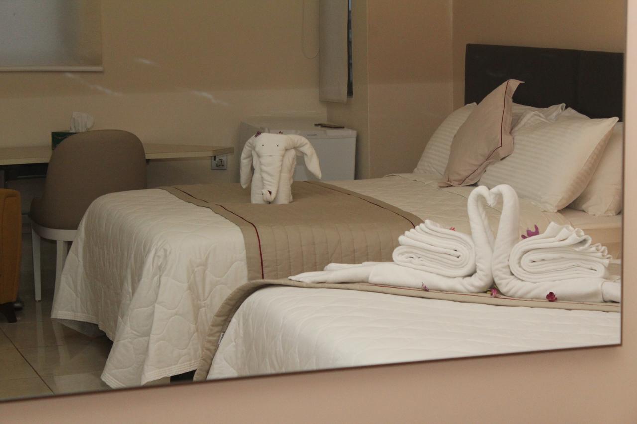 מונרוביה Murex Plaza Hotel & Suites מראה חיצוני תמונה