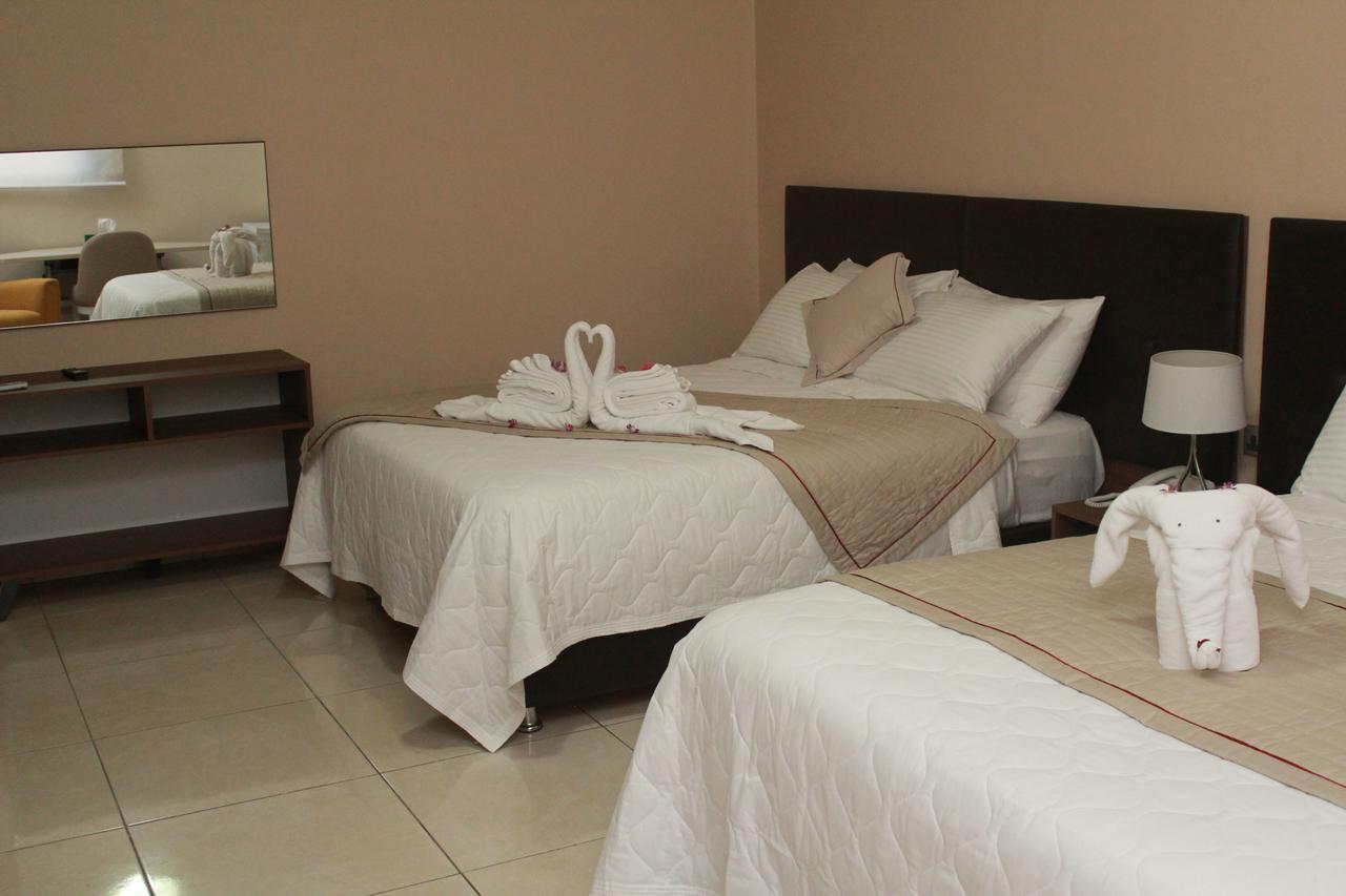 מונרוביה Murex Plaza Hotel & Suites מראה חיצוני תמונה