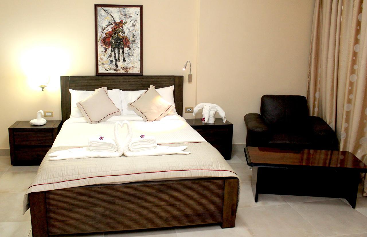 מונרוביה Murex Plaza Hotel & Suites מראה חיצוני תמונה