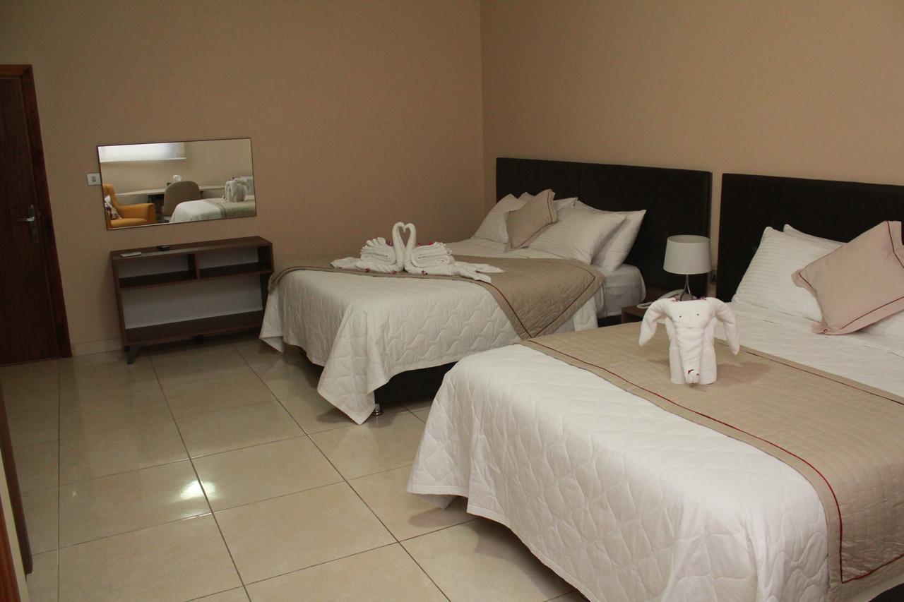 מונרוביה Murex Plaza Hotel & Suites מראה חיצוני תמונה
