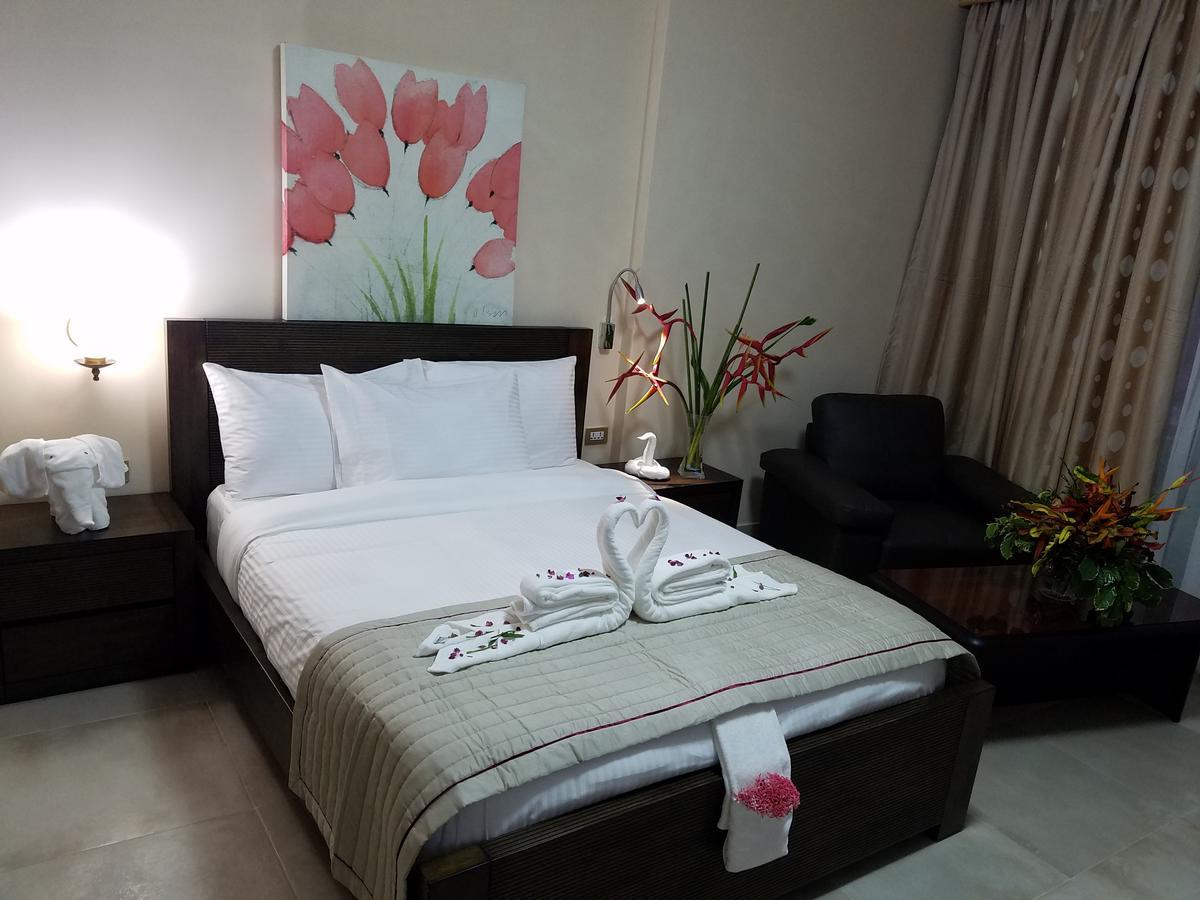 מונרוביה Murex Plaza Hotel & Suites מראה חיצוני תמונה