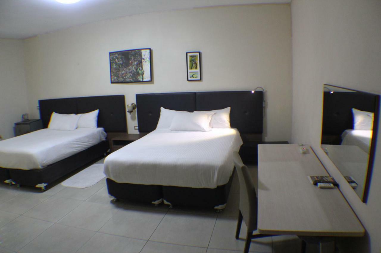 מונרוביה Murex Plaza Hotel & Suites מראה חיצוני תמונה